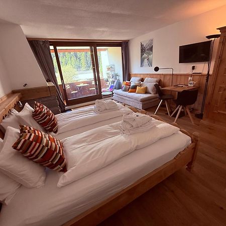 Modern Laax Apt, Swimming Pools, Wellness & Tennis Buitenkant foto