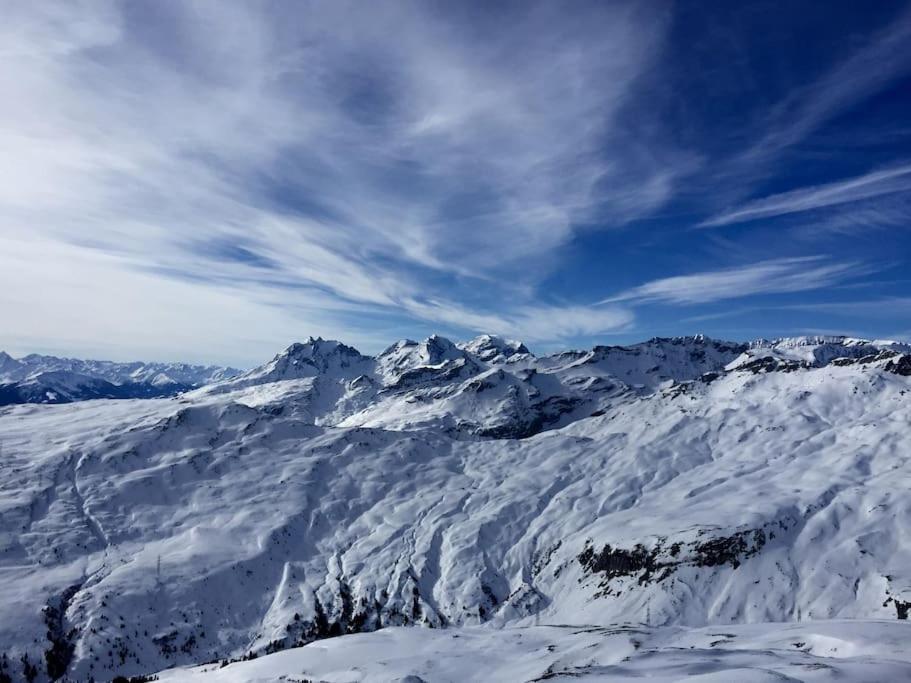 Modern Laax Apt, Swimming Pools, Wellness & Tennis Buitenkant foto