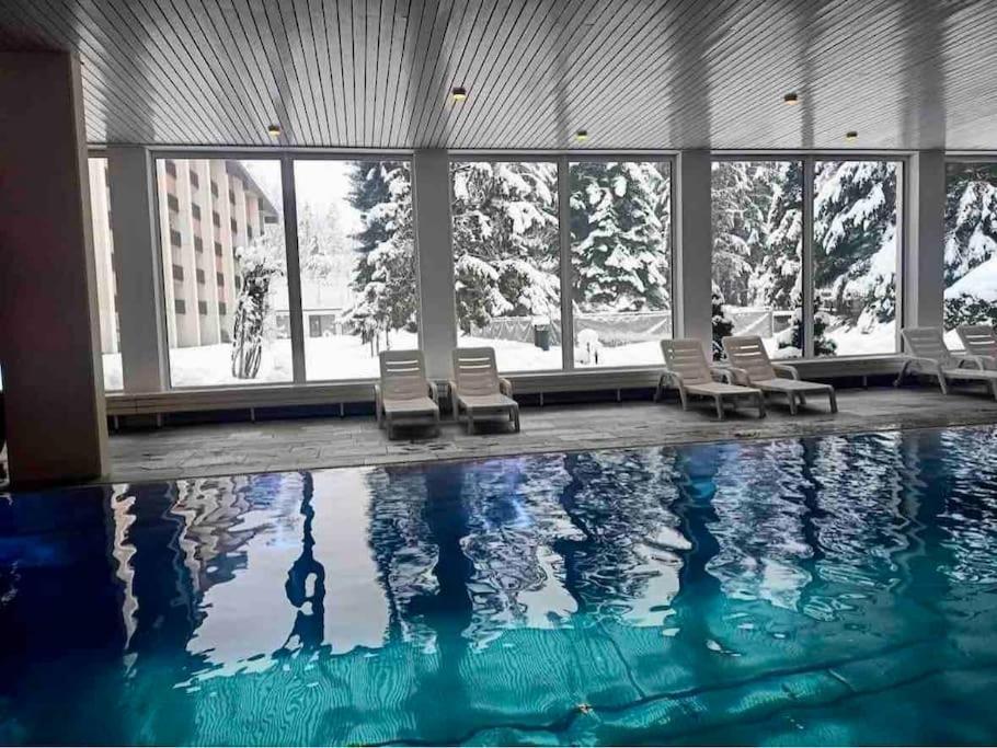 Modern Laax Apt, Swimming Pools, Wellness & Tennis Buitenkant foto