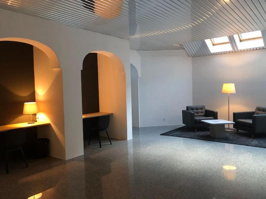 Modern Laax Apt, Swimming Pools, Wellness & Tennis Buitenkant foto