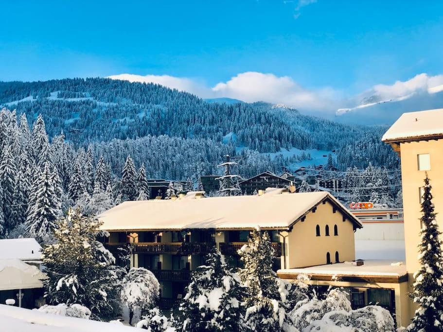Modern Laax Apt, Swimming Pools, Wellness & Tennis Buitenkant foto