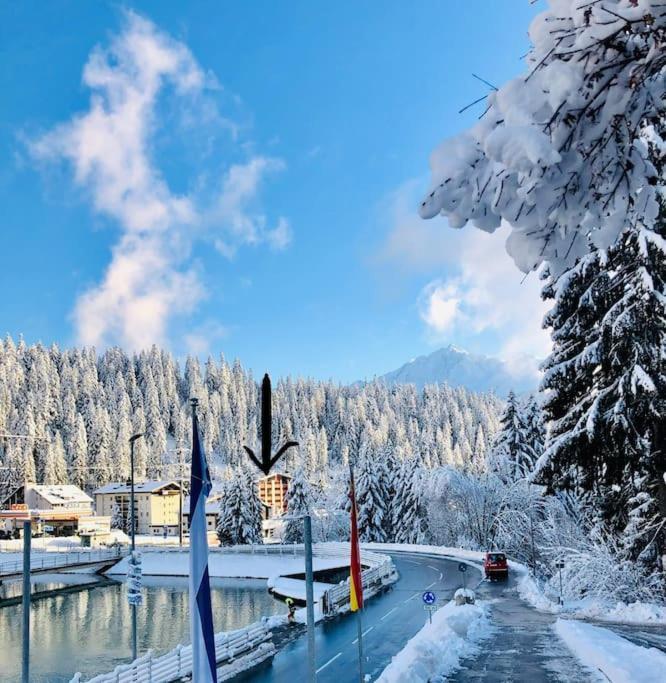 Modern Laax Apt, Swimming Pools, Wellness & Tennis Buitenkant foto